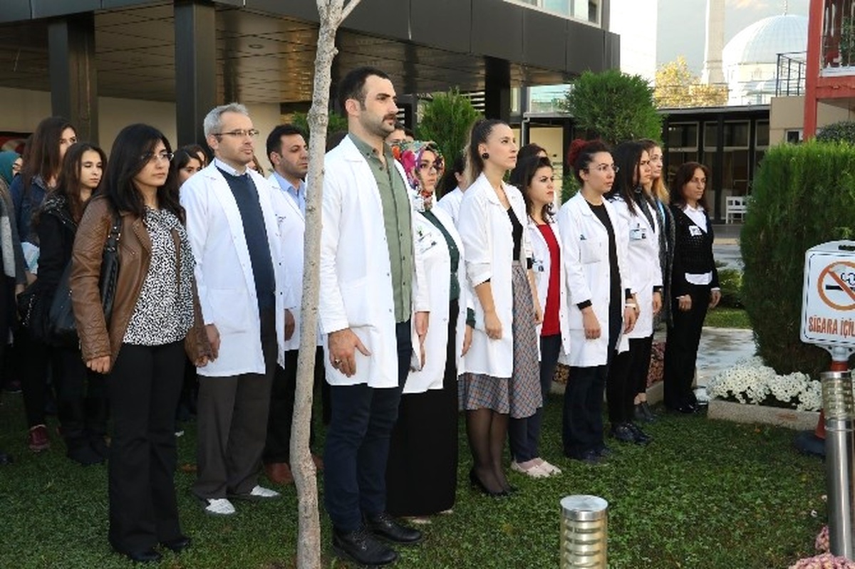 Atatürk Gençlik Merkezi 10 Kasım\'ı Unutmadı