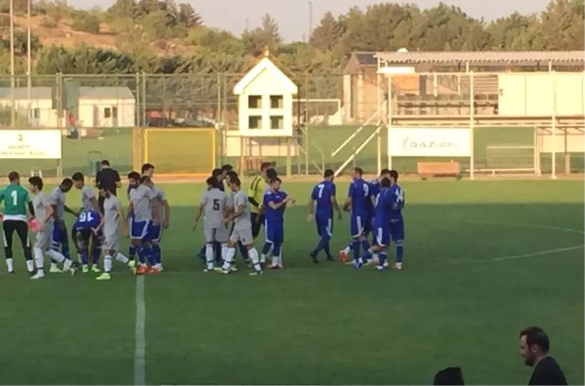 Büyükşehir Gaziantepsporlu Futbolcular, Çıkışa Geçmek İstiyor