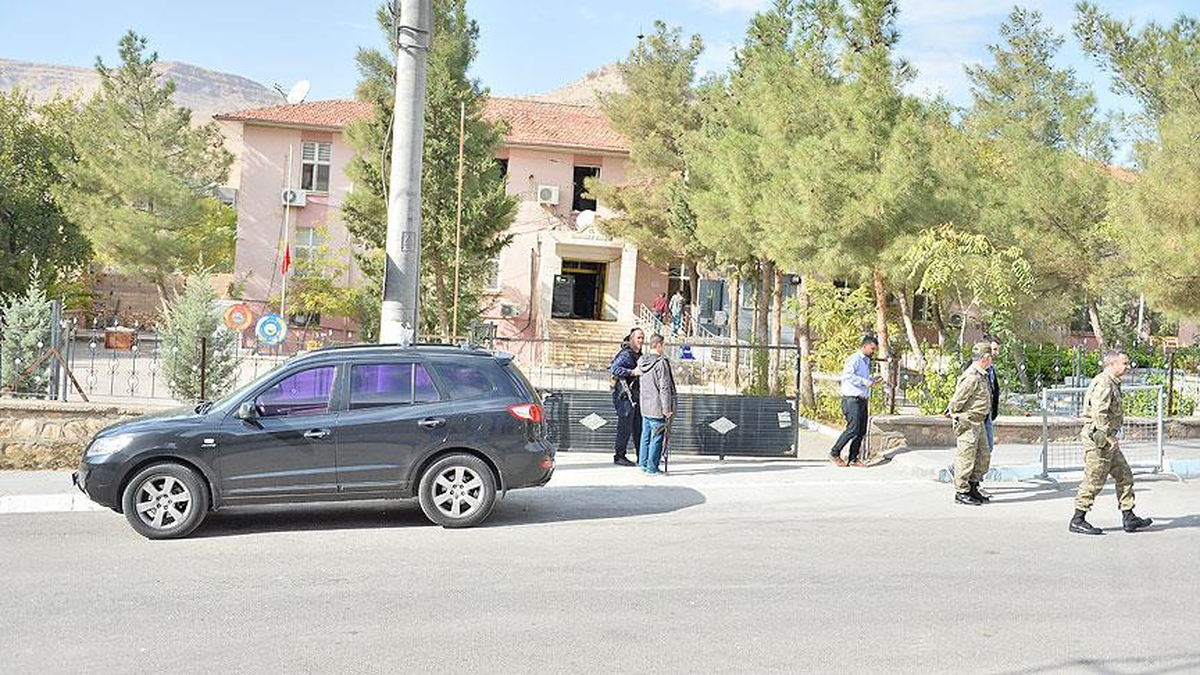 Derik Kaymakamlığına Terör Saldırısı