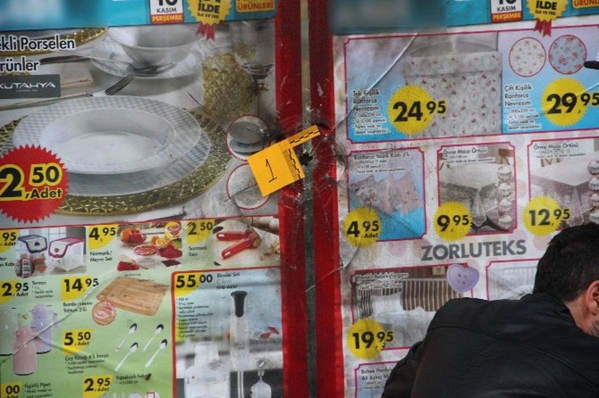 Diyarbakır\'da Markete Molotoflu Saldırı