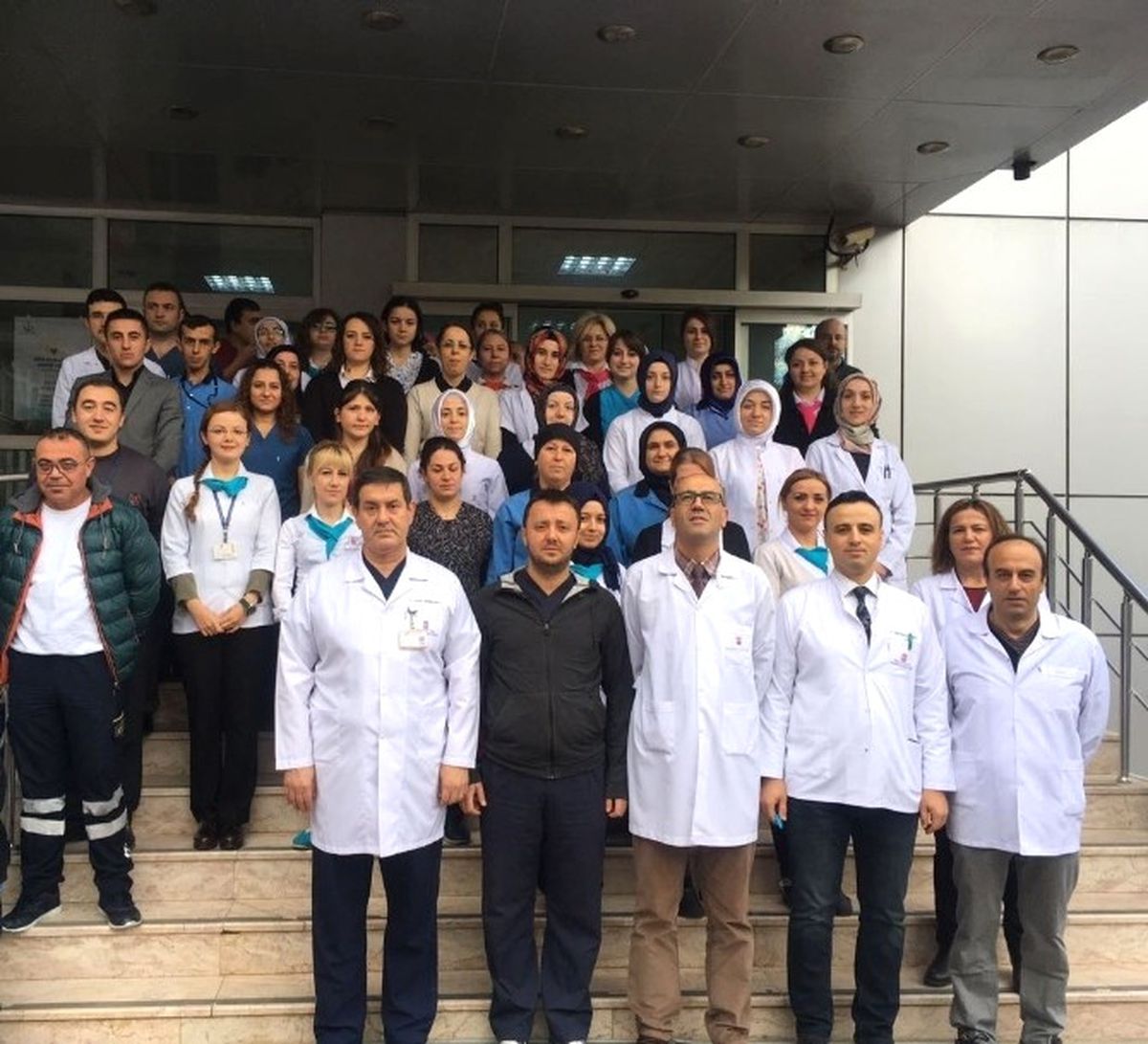 Doktarlar ve Hastalar Atatürk\'ü Unutmadı