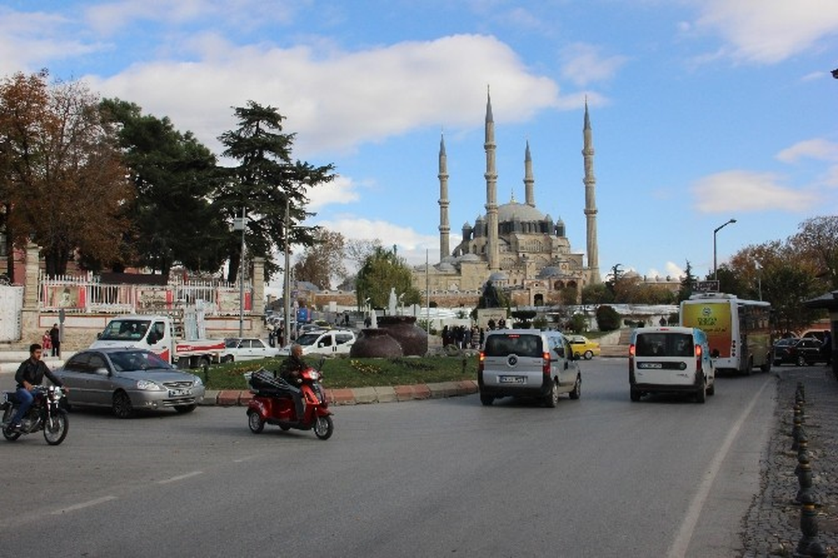 Edirne\'de Motorlu Kara Taşıt Sayısı Arttı