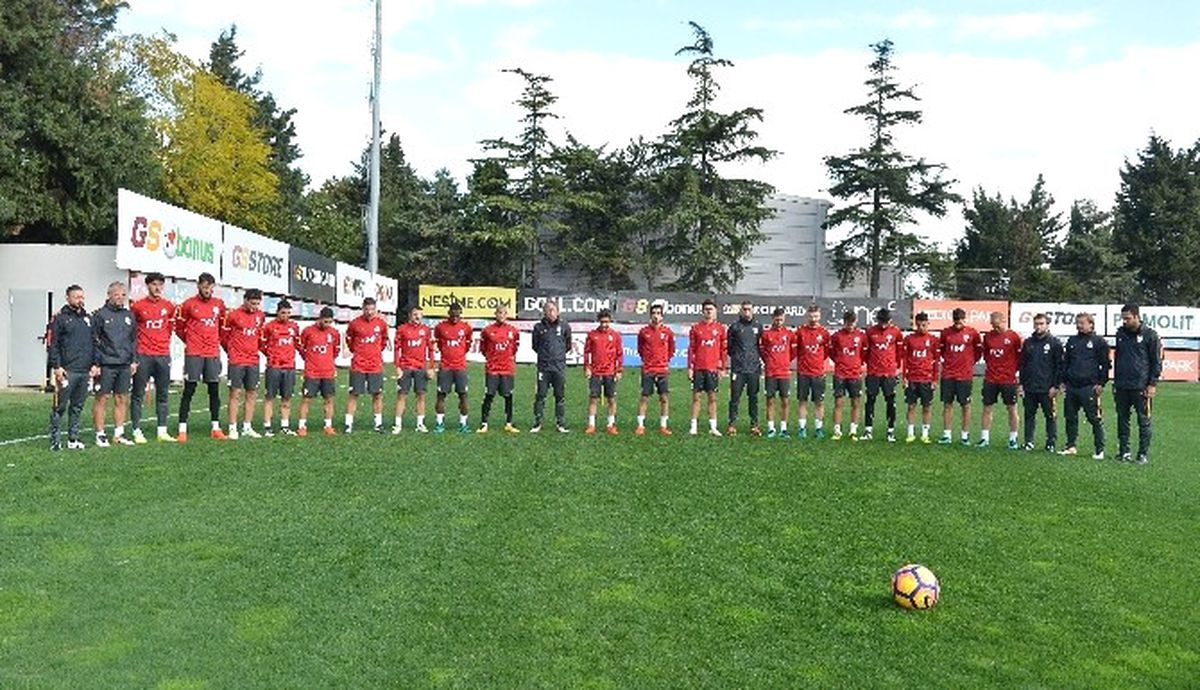 Galatasaray Ata\'yı Unutmadı