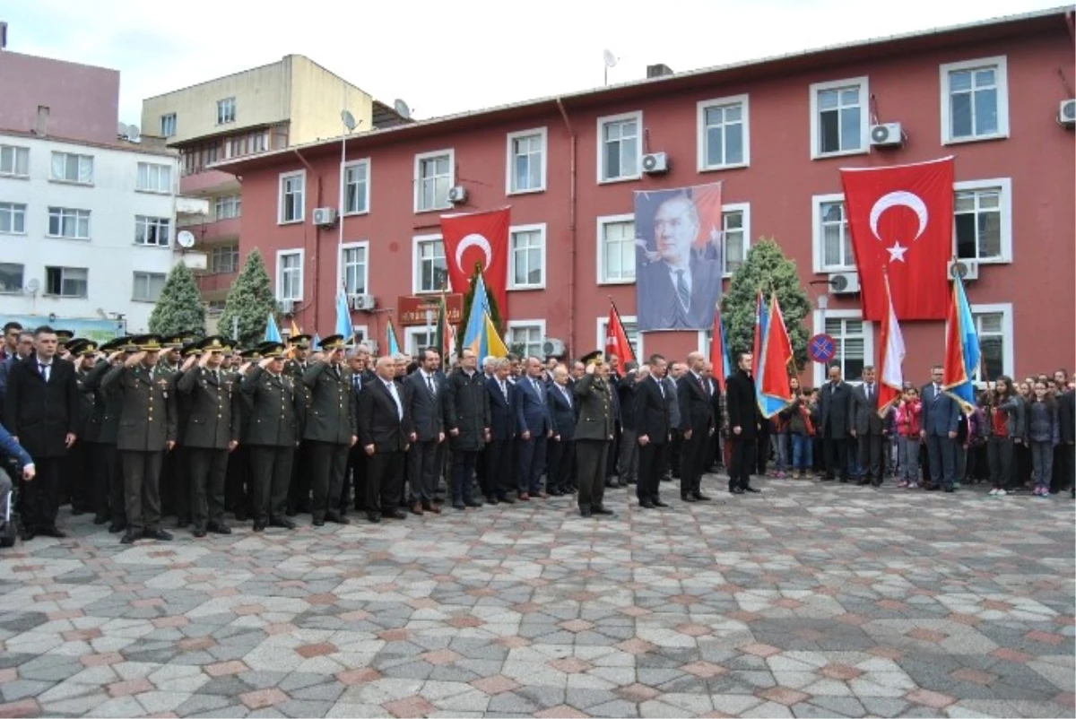 Hayrabolu\'da 10 Kasım Atatürk\'ü Anma Günü Etkinliği
