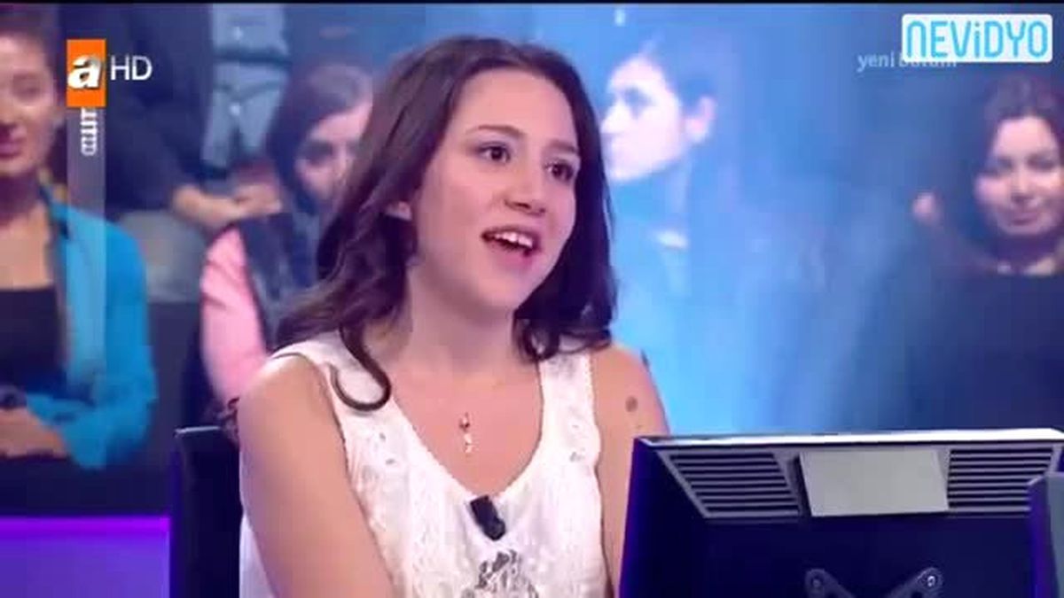 Heyecanlanınca Gülen Yarışmacı Stüdyoyu Kahkahaya Boğdu