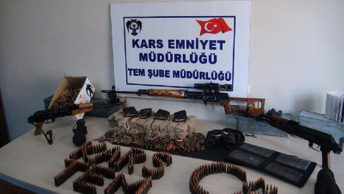 Kars\'ta PKK\'nın Silah ve Mühimmatı Ele Geçti