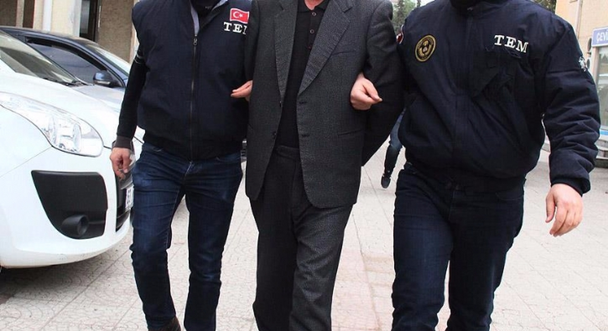 Midilli\'ye Kaçmaya Çalışan "Fetö İmamı" Yakalandı