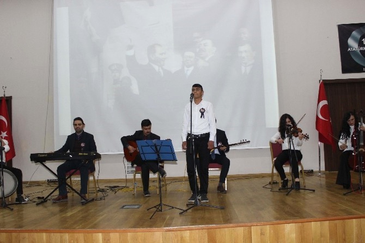 Muş\'ta 10 Kasım Atatürk\'ü Anma Törenleri