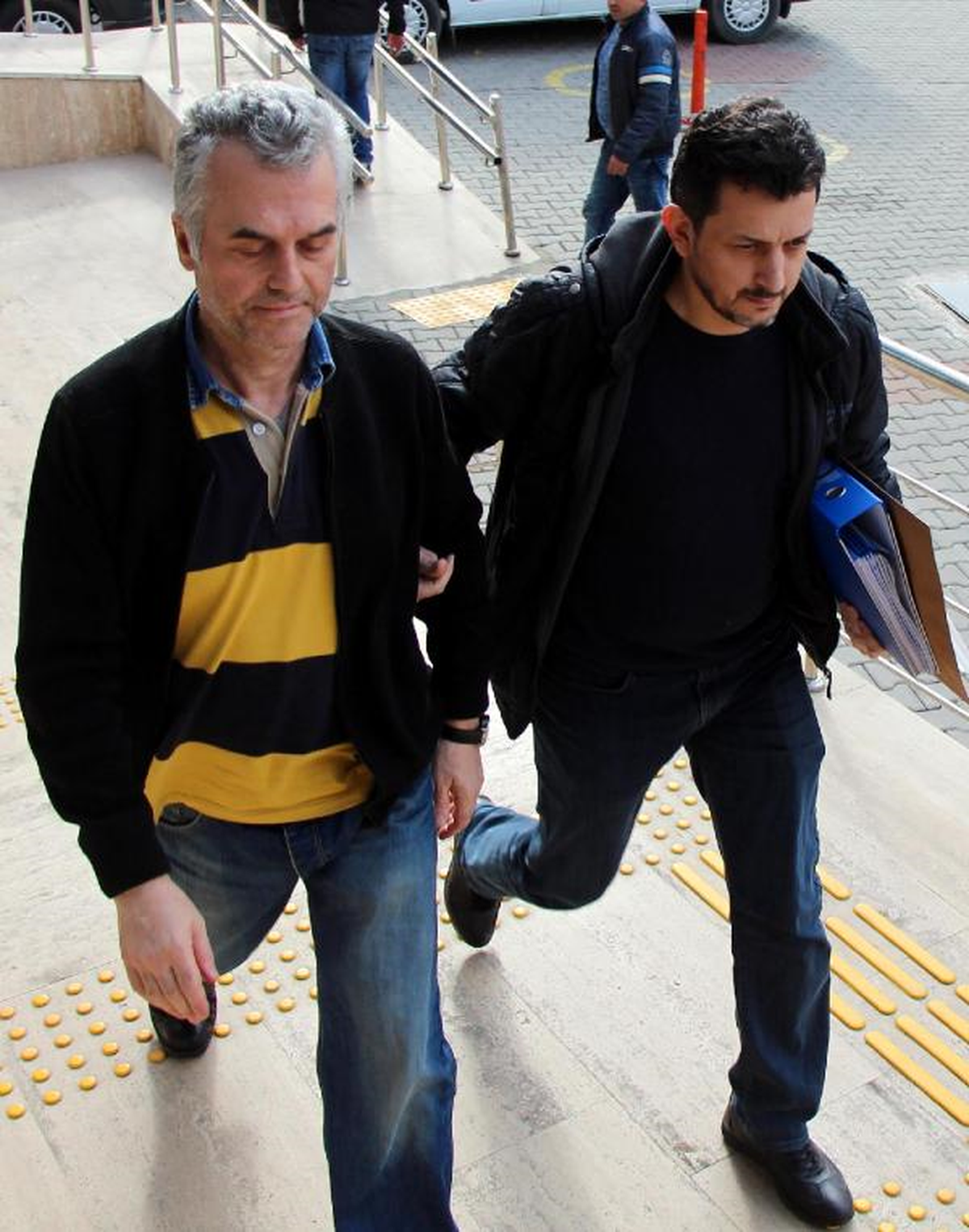 Profesör Bahar, Fetö\'den Adliyede