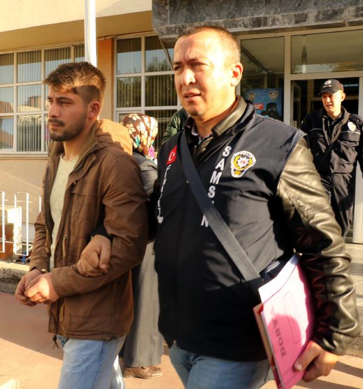 Samsun\'da İşyerine Pompalı Tüfekle Saldırı Şüphelisi Yakalandı