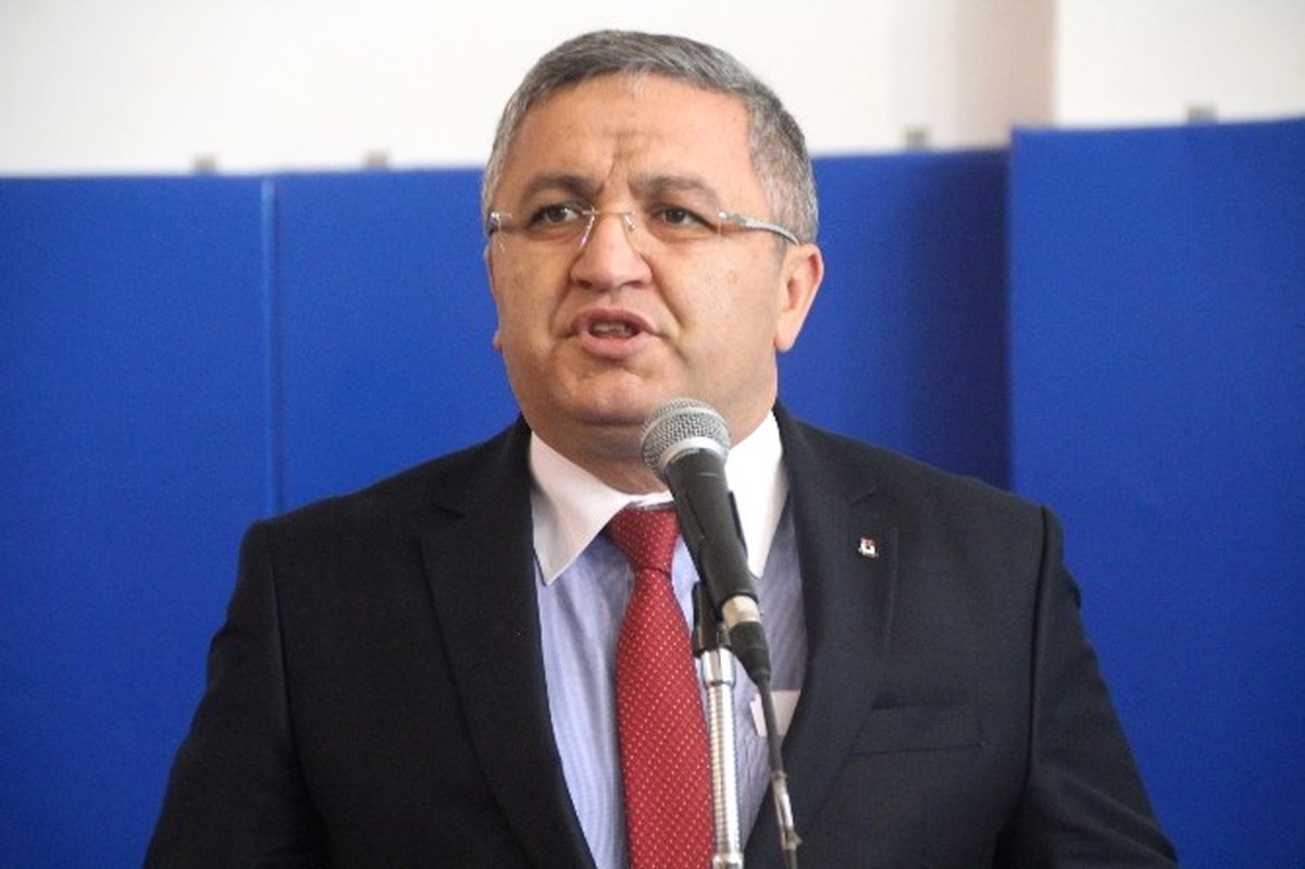 Yılmaz, Türkiye Üniversite Sporları Federasyon Denetleme Kurulu\'na Seçildi