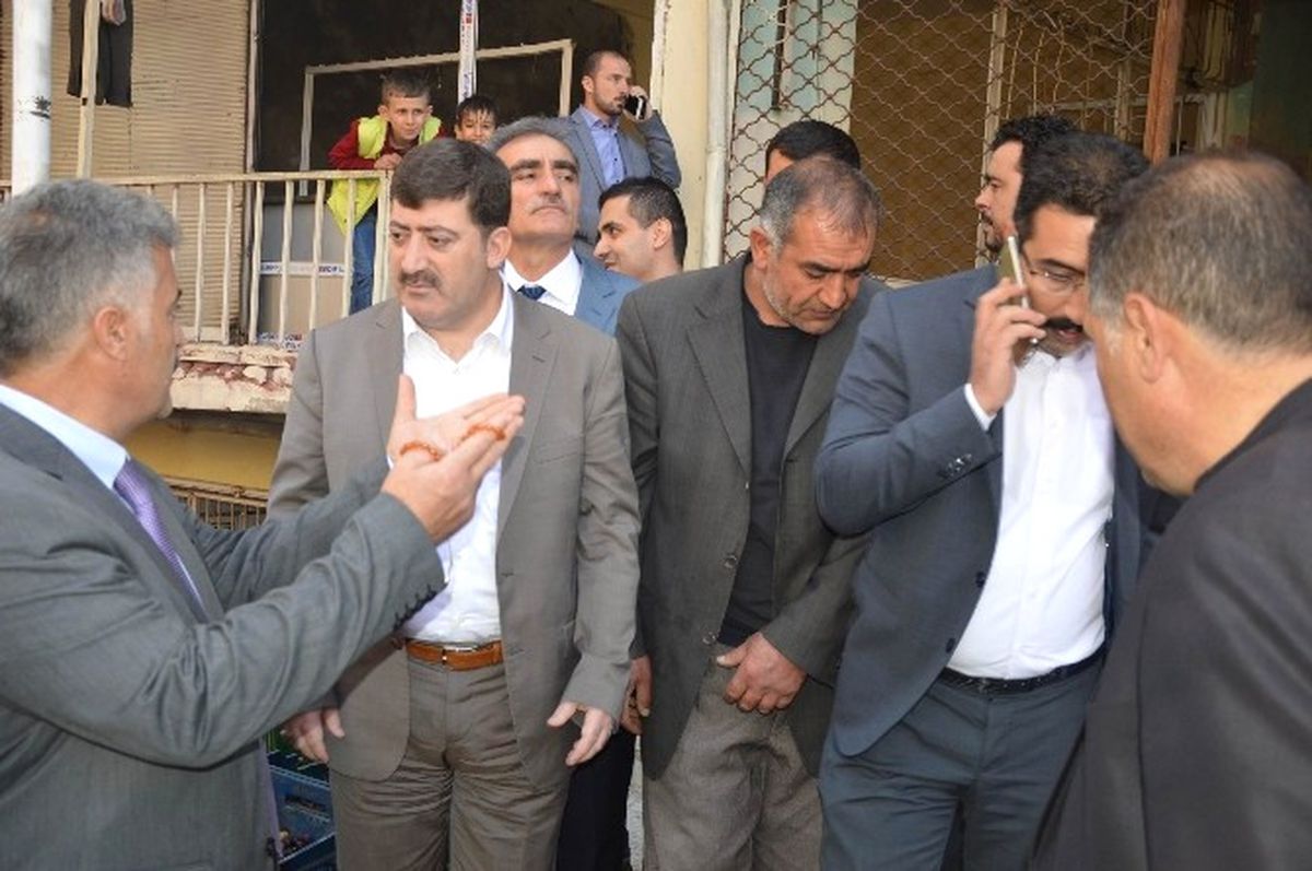 Ak Parti, Bağlar\'da İncelemelerde Bulundu
