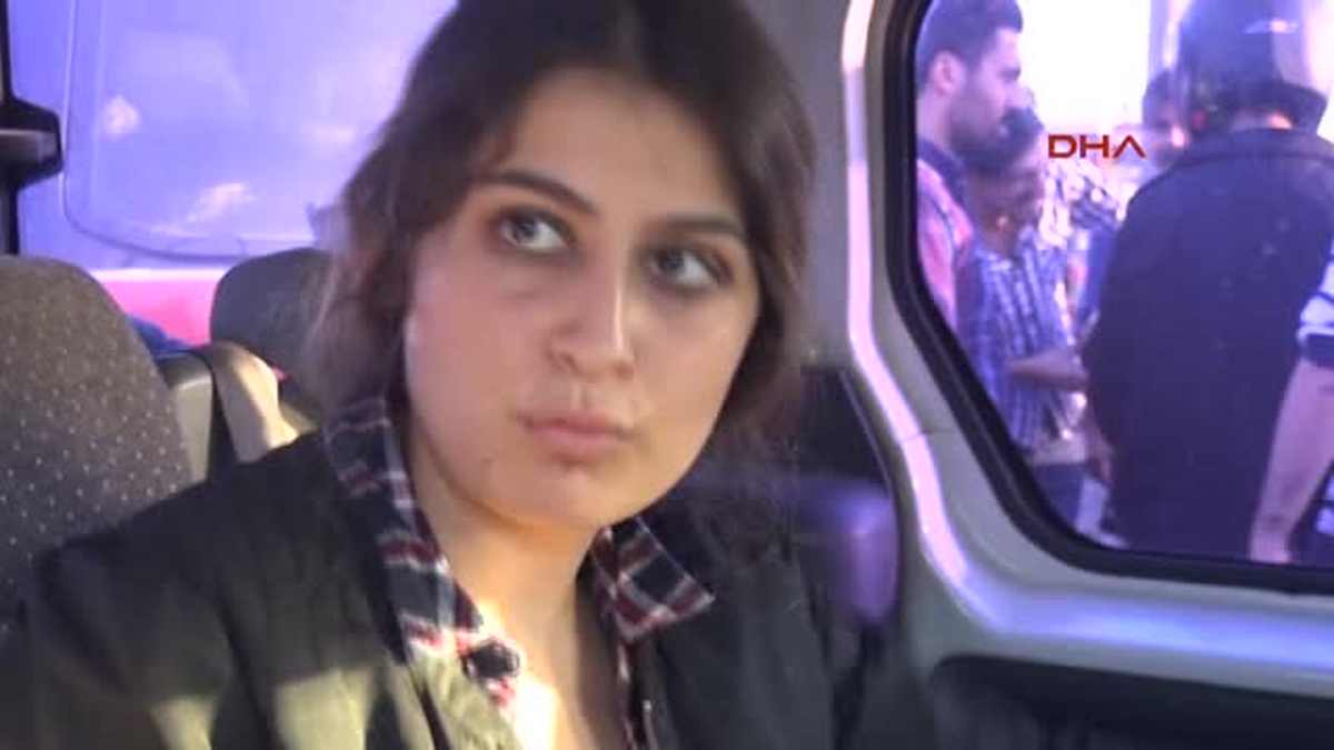 Antalya Kapkaççılar, Üniversiteli Kızı Yerde Sürükledi