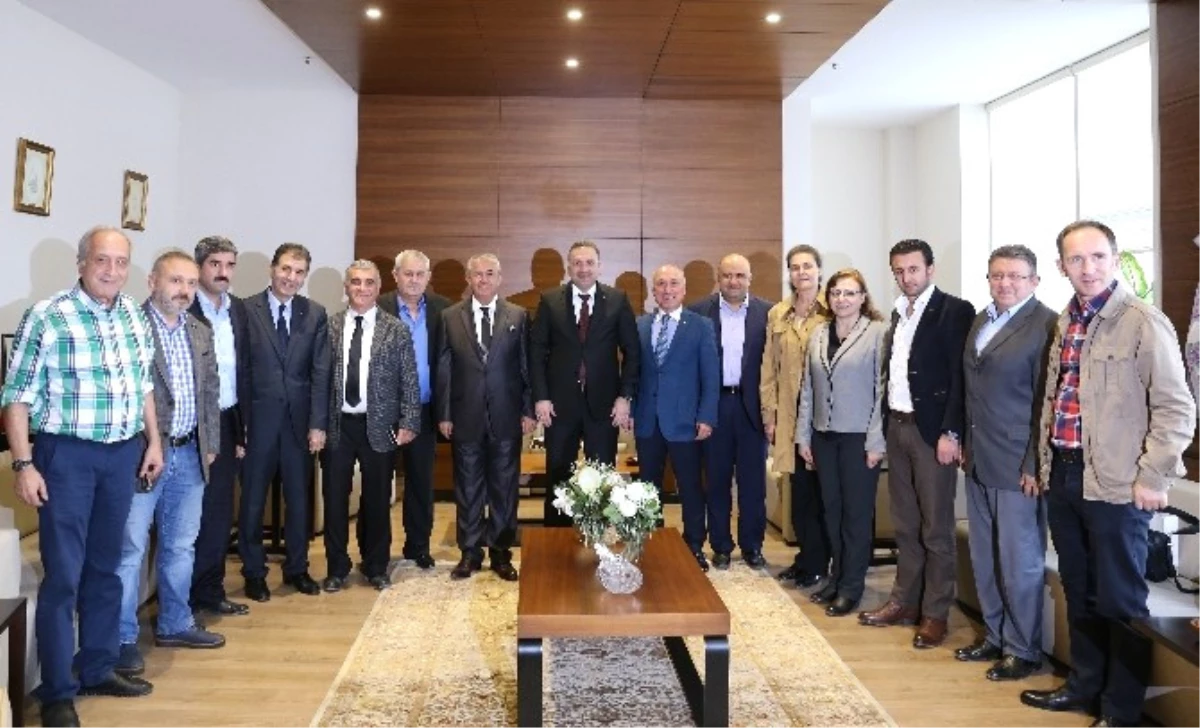 Başkanlar, CHP İl Başkanı Sarıbay\'ı Ağırladı