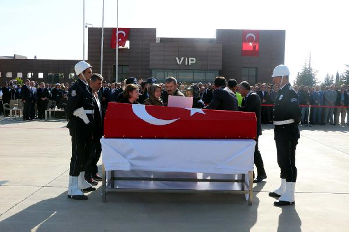Bombalı Saldırıda Yaralanan Derik Kaymakamı Şehit Oldu (3)