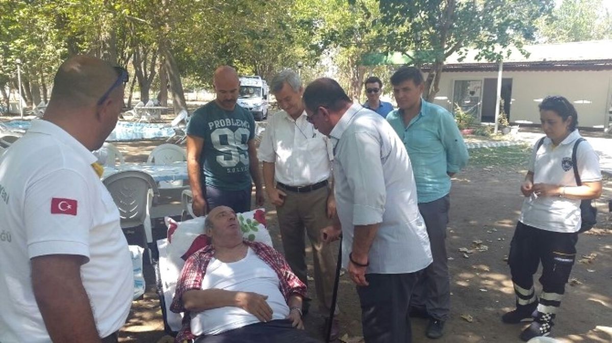 Burhaniye\'de İhtiyaç Sahiplerine Belediye Yardımı