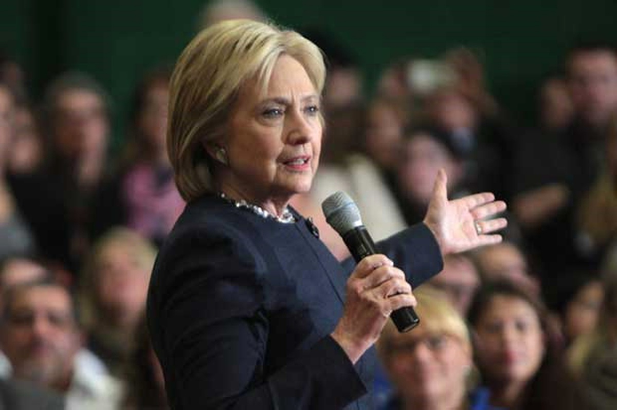 Dance Of The Hillary Virüsü Mobil Telefonları Tehdit Ediyor!