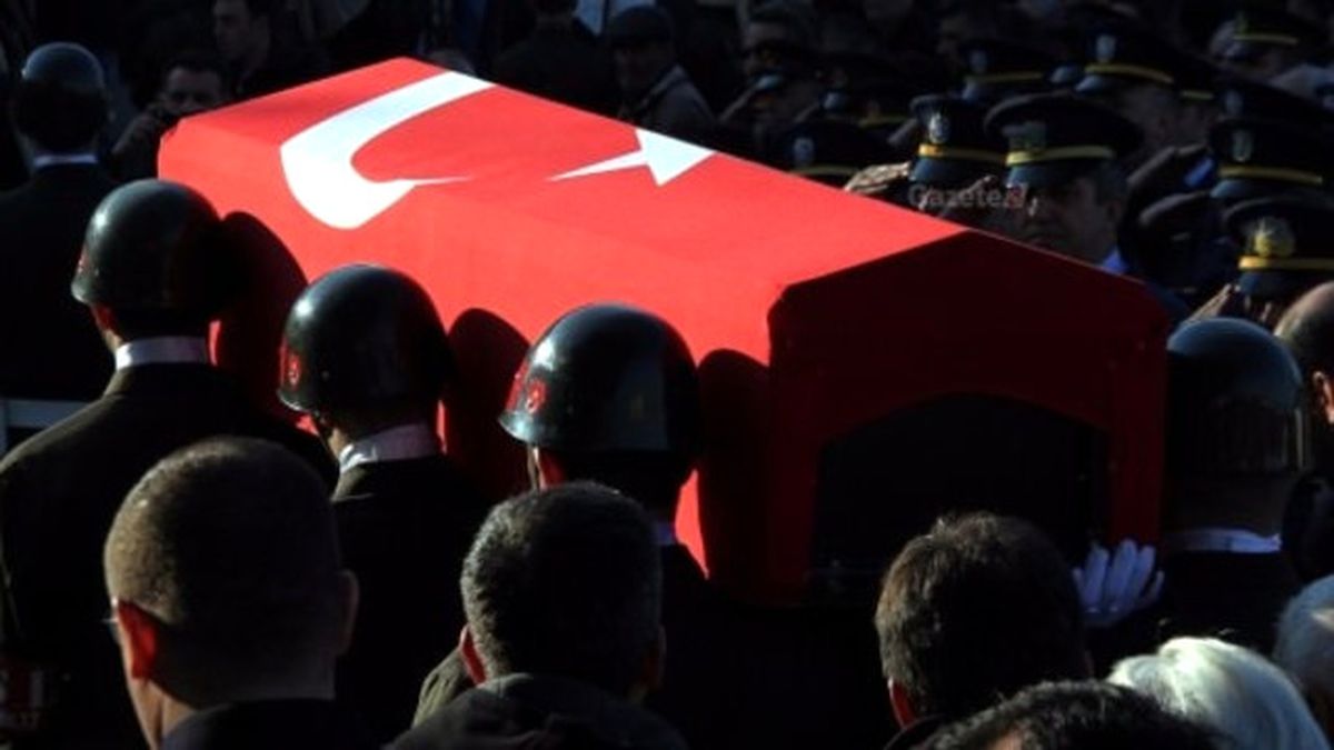 Dha Yurt - Bombalı Saldırıda Yaralanan Derik Kaymakamı Şehit Oldu
