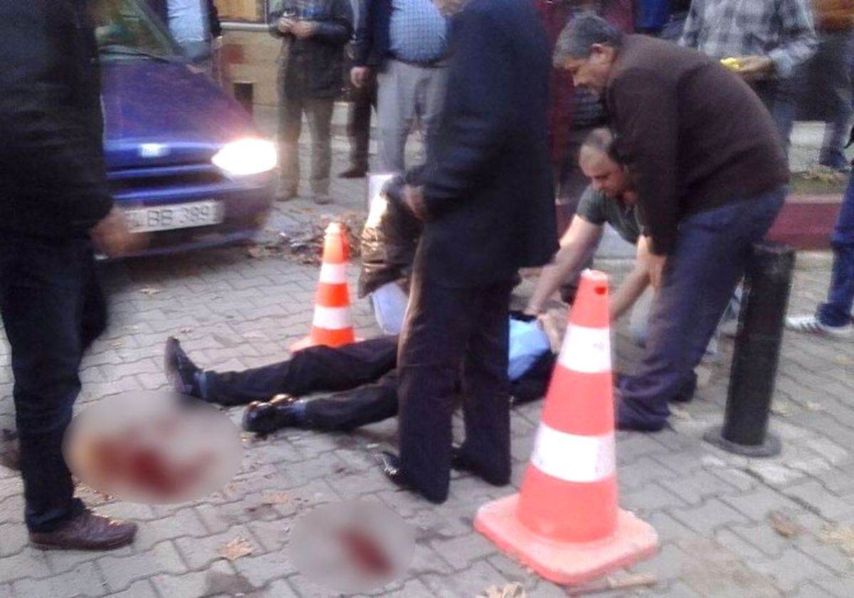 Düzce\'de Amca Çocuklarının Kavgası Kanlı Bitti: 1 Ölü