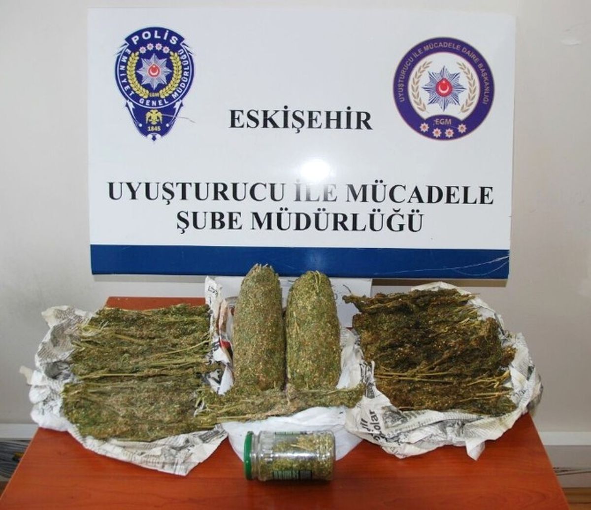 Eskişehir\'de 3 Kilo Esrar Ele Geçirildi