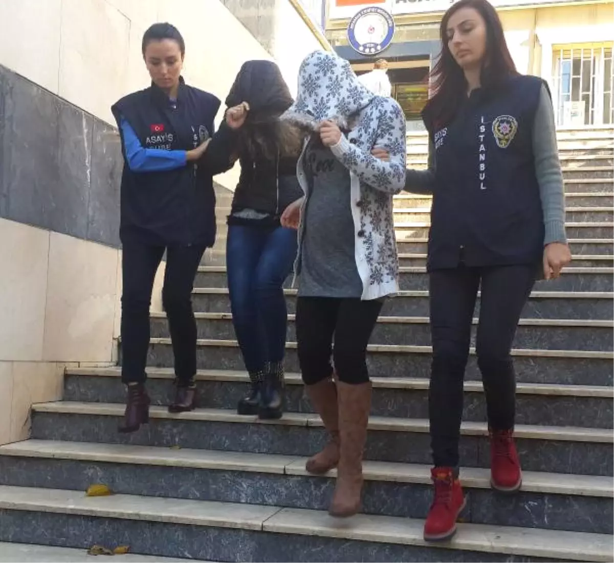 Fikret Orman\'ın Villasına Giren Hırsızlar Yakalandı