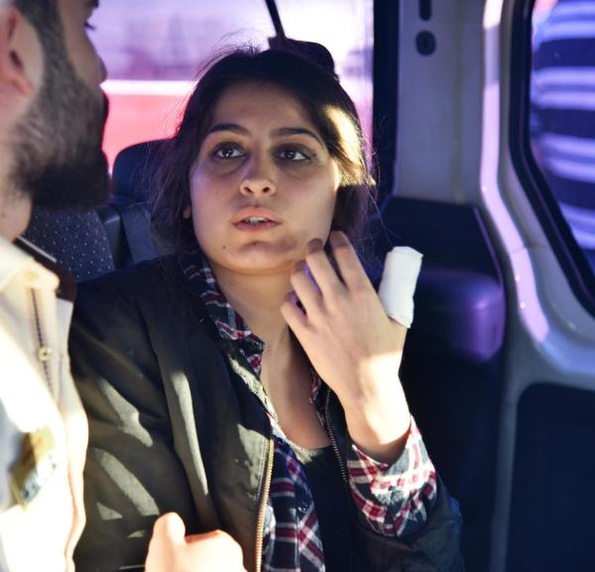 Kapkaççılar, Üniversiteli Genç Kızı Yerde Sürükledi