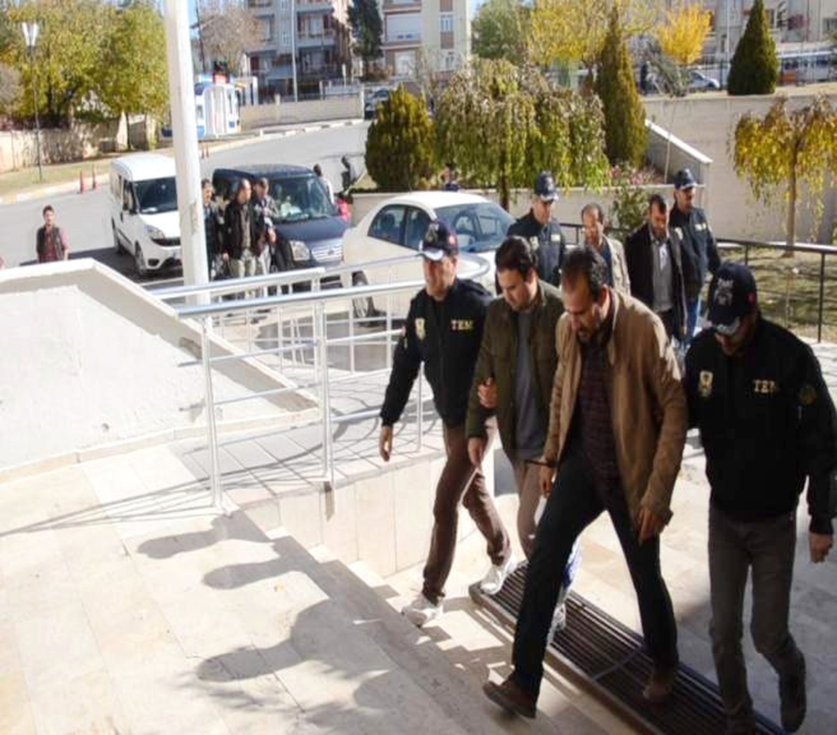 Karaman\'da Fetö Soruşturmasında 6 Kişi Adliyeye Sevk Edildi