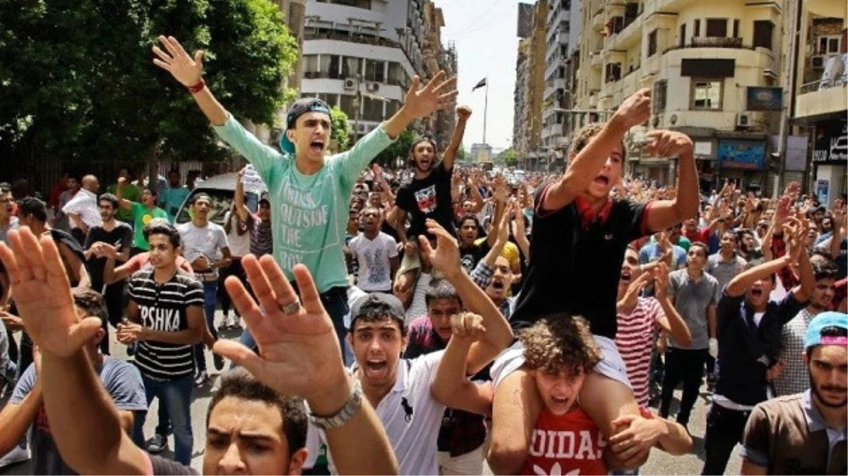 Mısır\'da "Garibanlar Devrimi" Eylemleri
