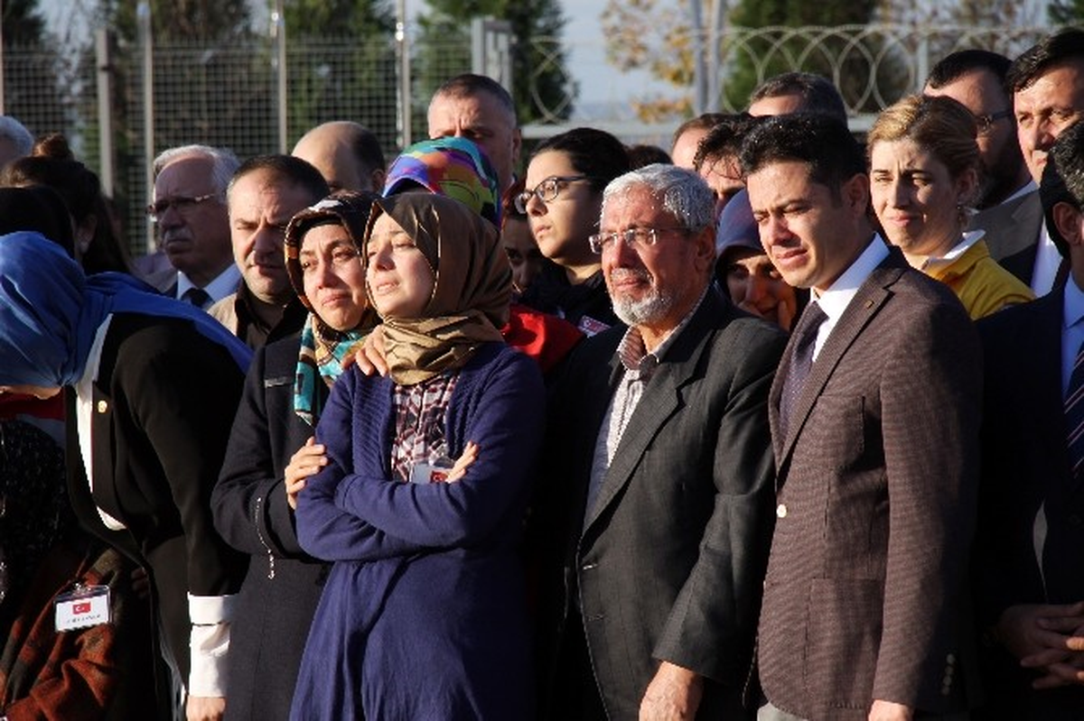 Şehit Kaymakam Safitürk\'ün Cenazesi Kocaeli\'ne Getirildi