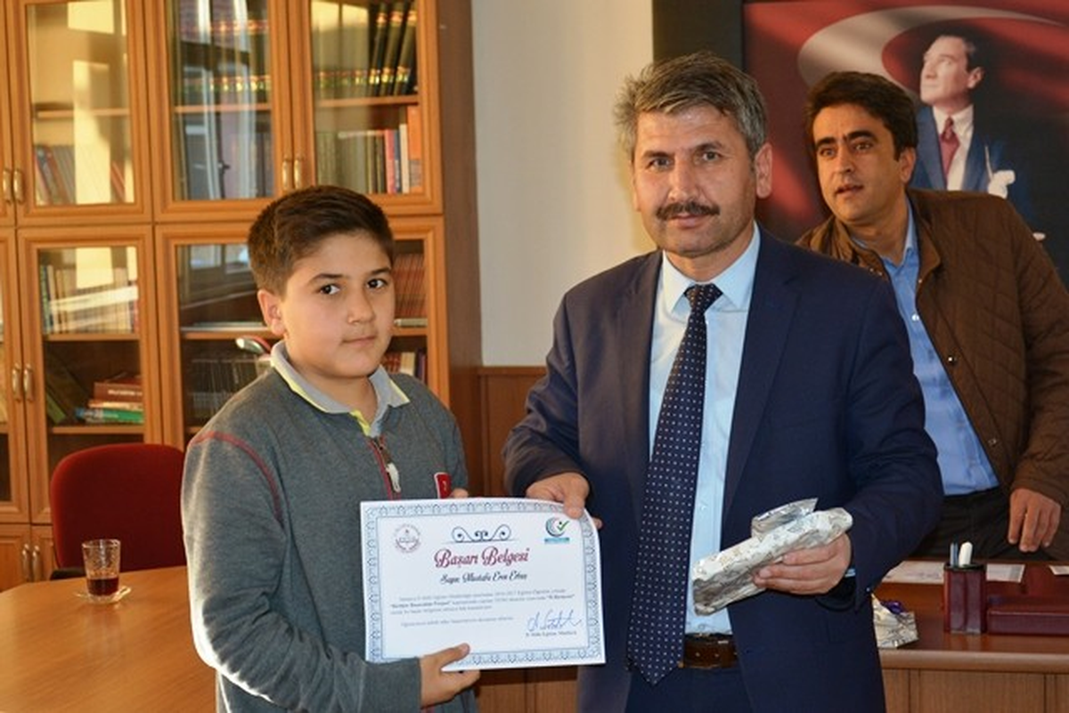 Teog\'da Bahçeşehir Ortaokulu Birinci Oldu