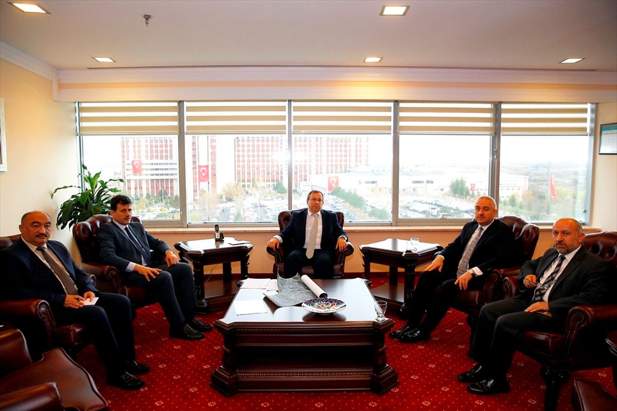 Tü Rektörü Prof. Dr. Tabakoğlu\'na Ziyaret