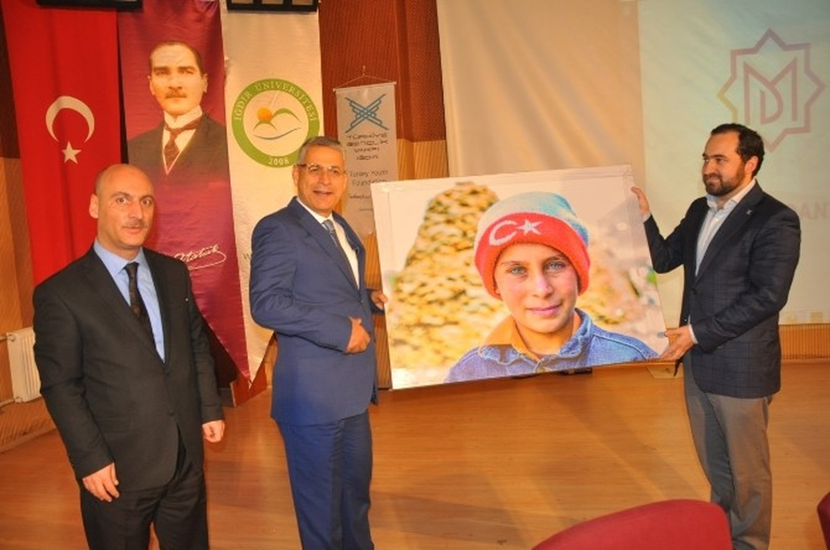 Türkiye Gençlik Vakfı Medeniyet ve Değerler Kulübünü Tanıttı