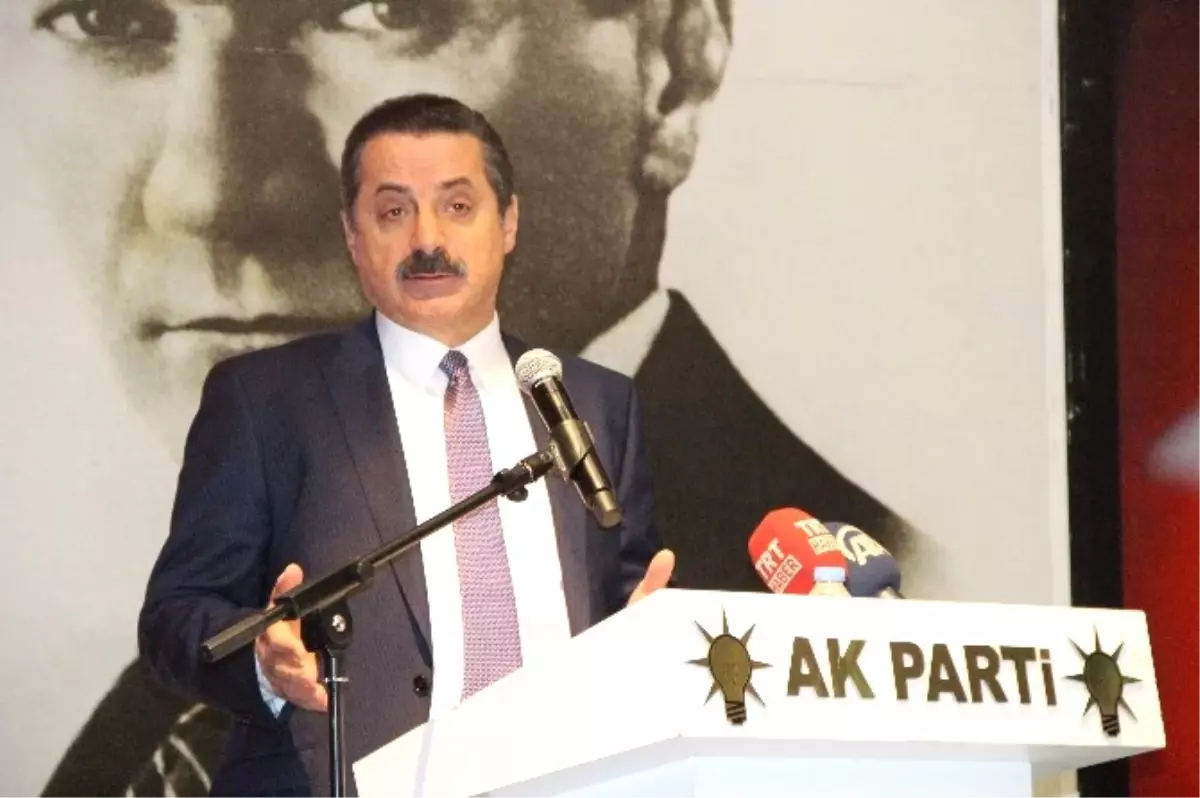 Bakan Çelik: "Biz Rejim Değiştirmiyoruz, Sistem Değişikliği Olacak"