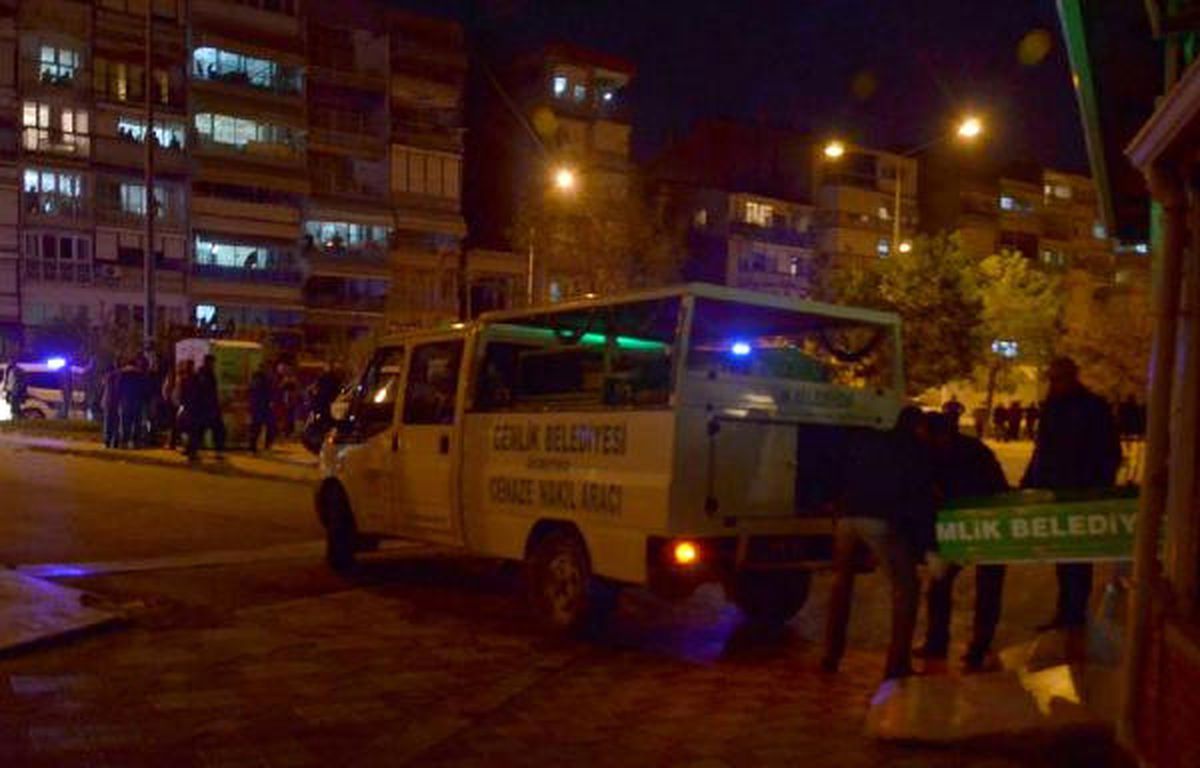 Bursa\'da Eski Ortakların Silahlı Kavgası: 1 Ölü, 1 Yaralı