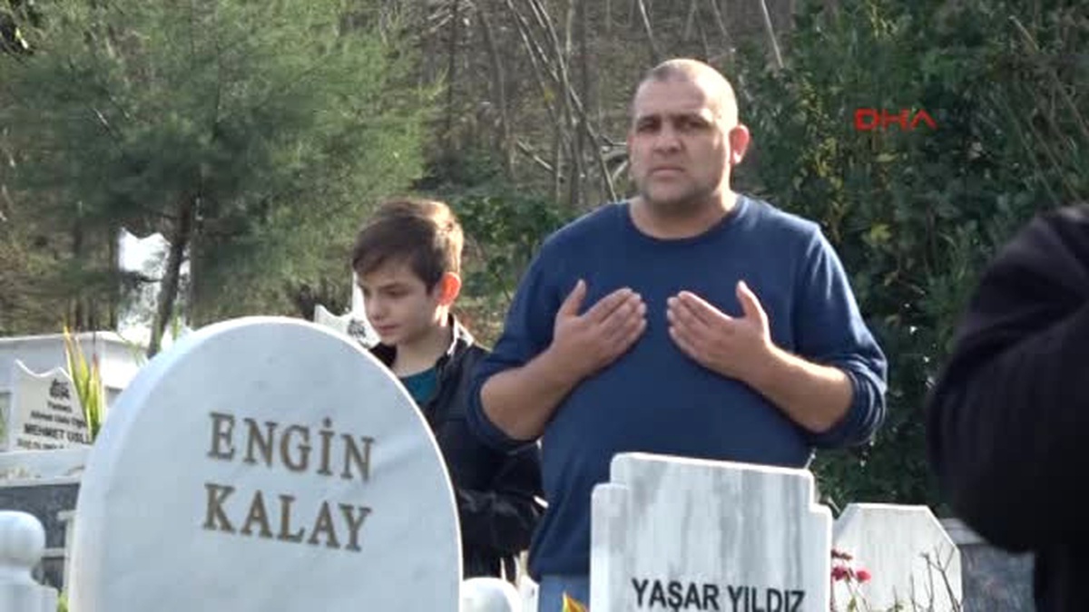 Düzce 12 Kasım Depreminin Yıldönümünde Acılar Tazelendi