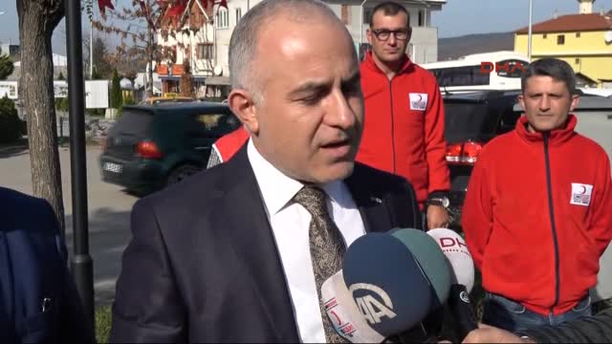 Düzce Kızılay Genel Başkanı 15 Temmuz ve Mülteciler Afet Durumlarını Değiştirdi