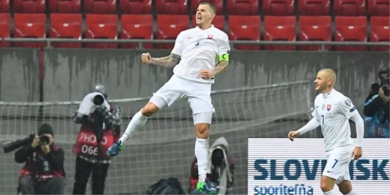 Skrtel Attı! Slovakya Farklı Kazandı!