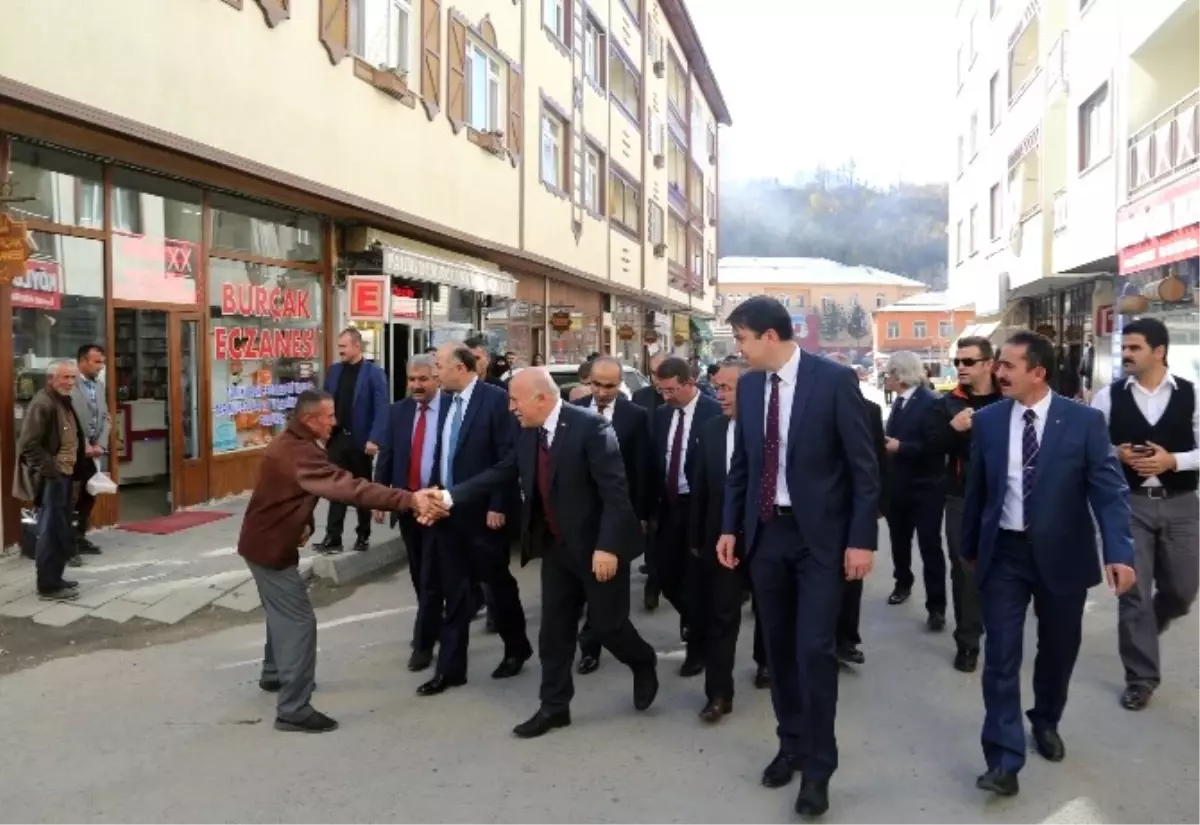 Vali Azizoğlu ve Başkan Sekmen Muhtarların Sorunlarını Dinledi