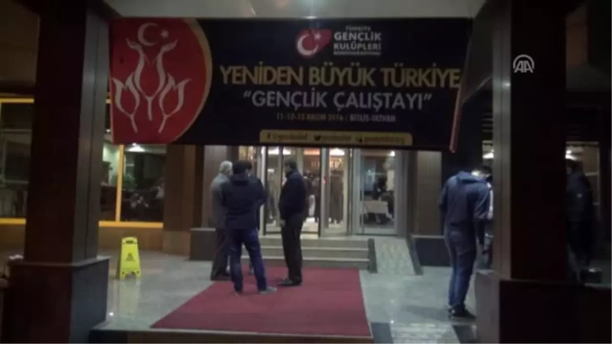 \'Yeniden Büyük Türkiye Gençlik Çalıştayı"