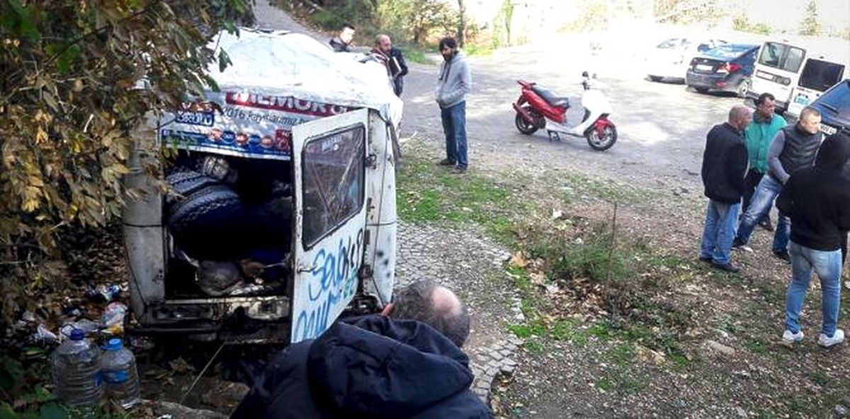 30 Yıldır Yaşadığı Kamyonetin Kasasında Ölü Bulundu