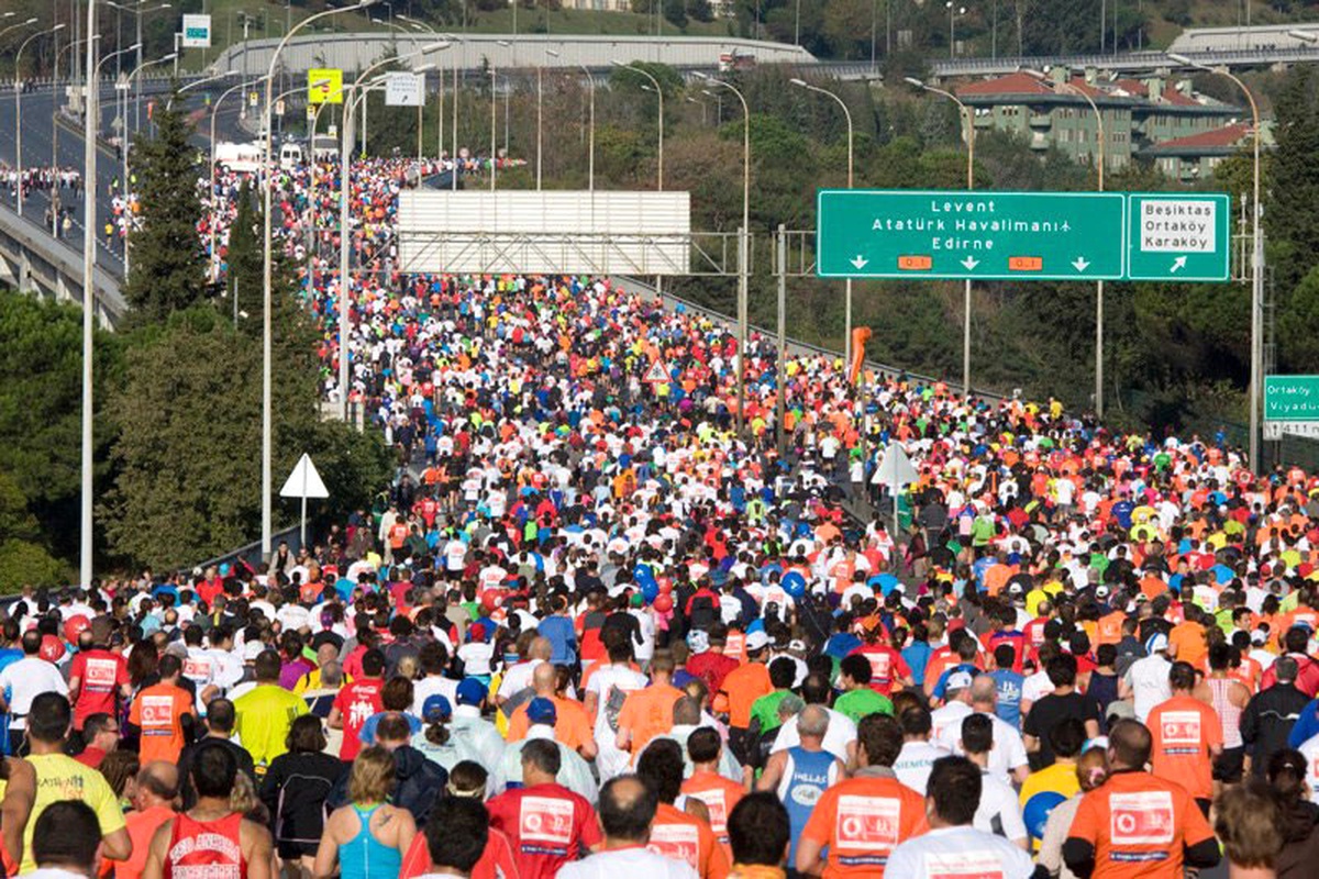 Bakan Kaya, Vodafone 38. İstanbul Maratonu\'na 15 Temmuz Gazileriyle Katıldı