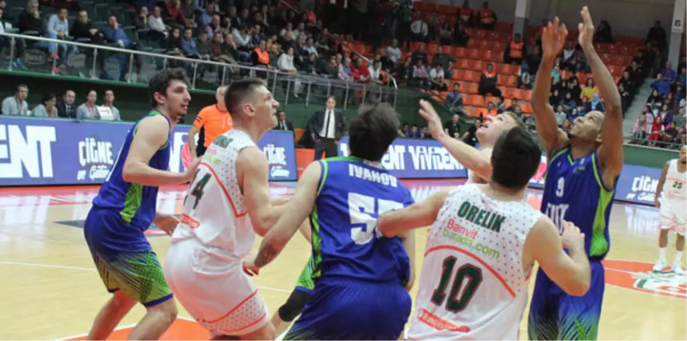 Banvit-Tofaş: 84-82