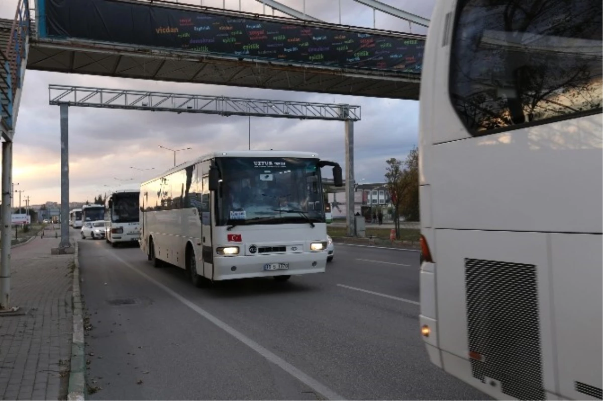 Bursa\'da Servisler Trafiği Kilitliyor