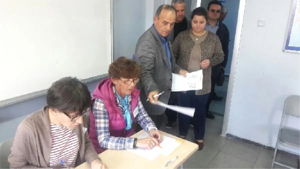 Bursa\'daki Soydaşlar, Cumhurbaşkanlığı Seçimi İçin İkinci Kez Sandık Başında