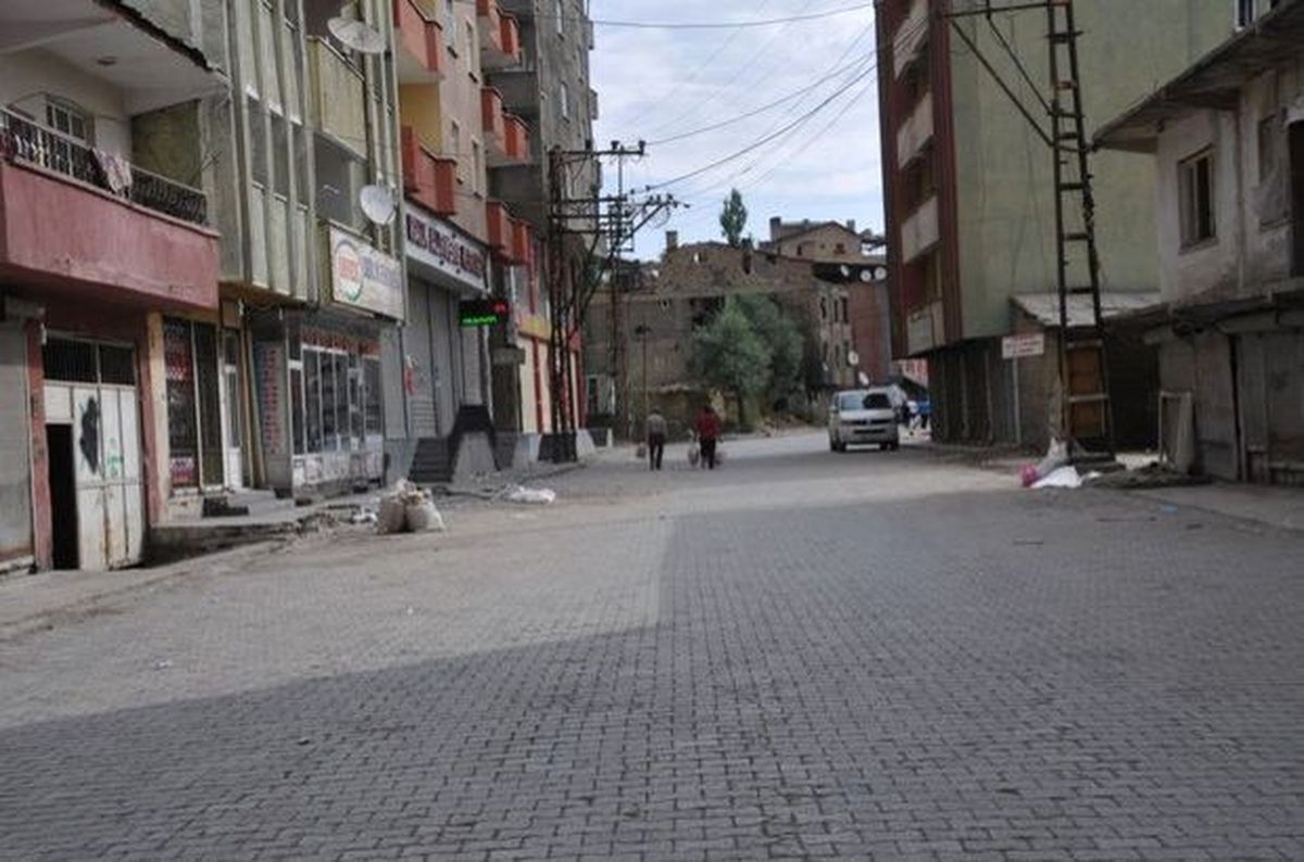 Diyarbakır\'da 7 Mahallede Sokağa Çıkma Yasağı