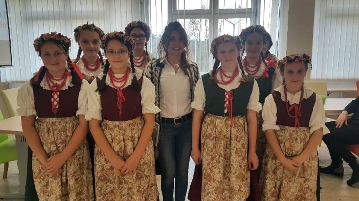 Foça, Avrupa\'ya Açıldı
