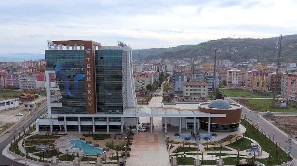 Karadeniz\'in En Büyük Belediye Binası Hizmete Girdi