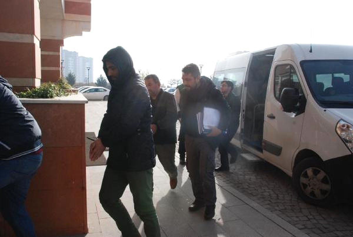 Kastamonu\'da Fetö Operasyonunda 10 Tutuklama