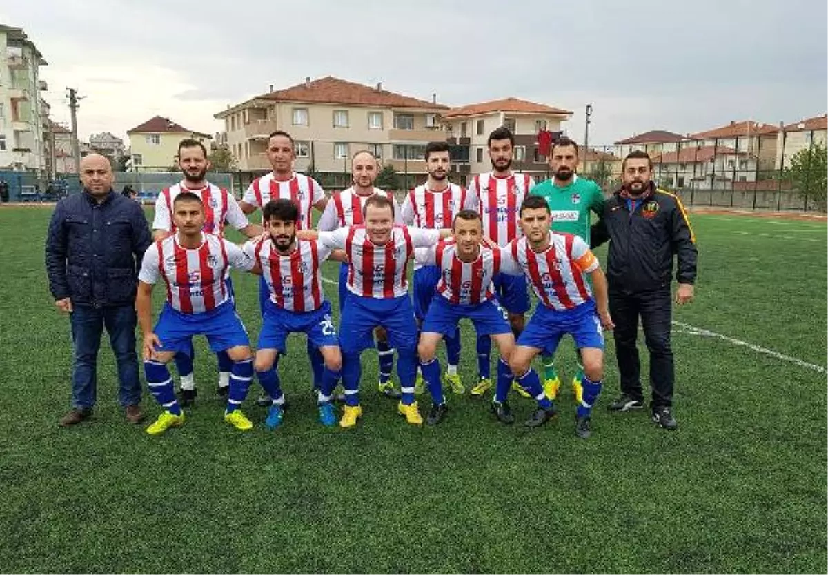 Kendi Kalesine Hat- Trick Yaptı