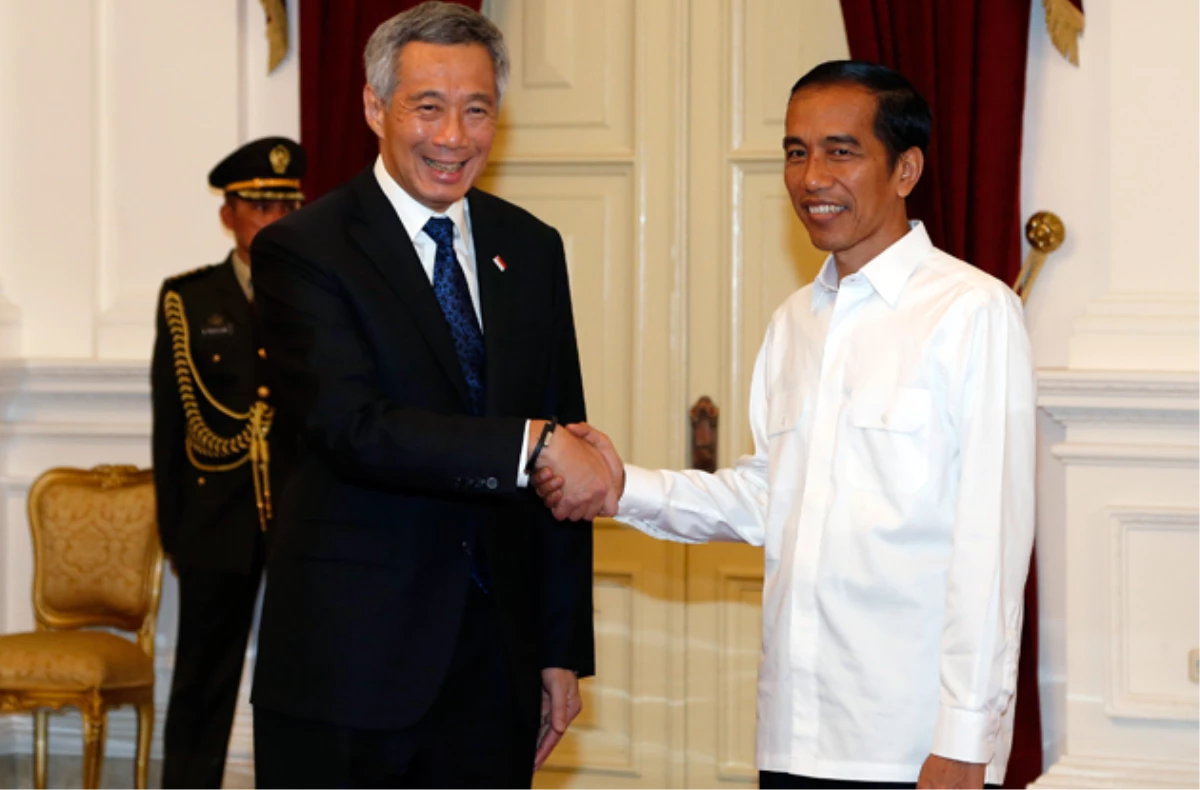 Singapur Başbakanı Loong\'un Endonezya Ziyareti